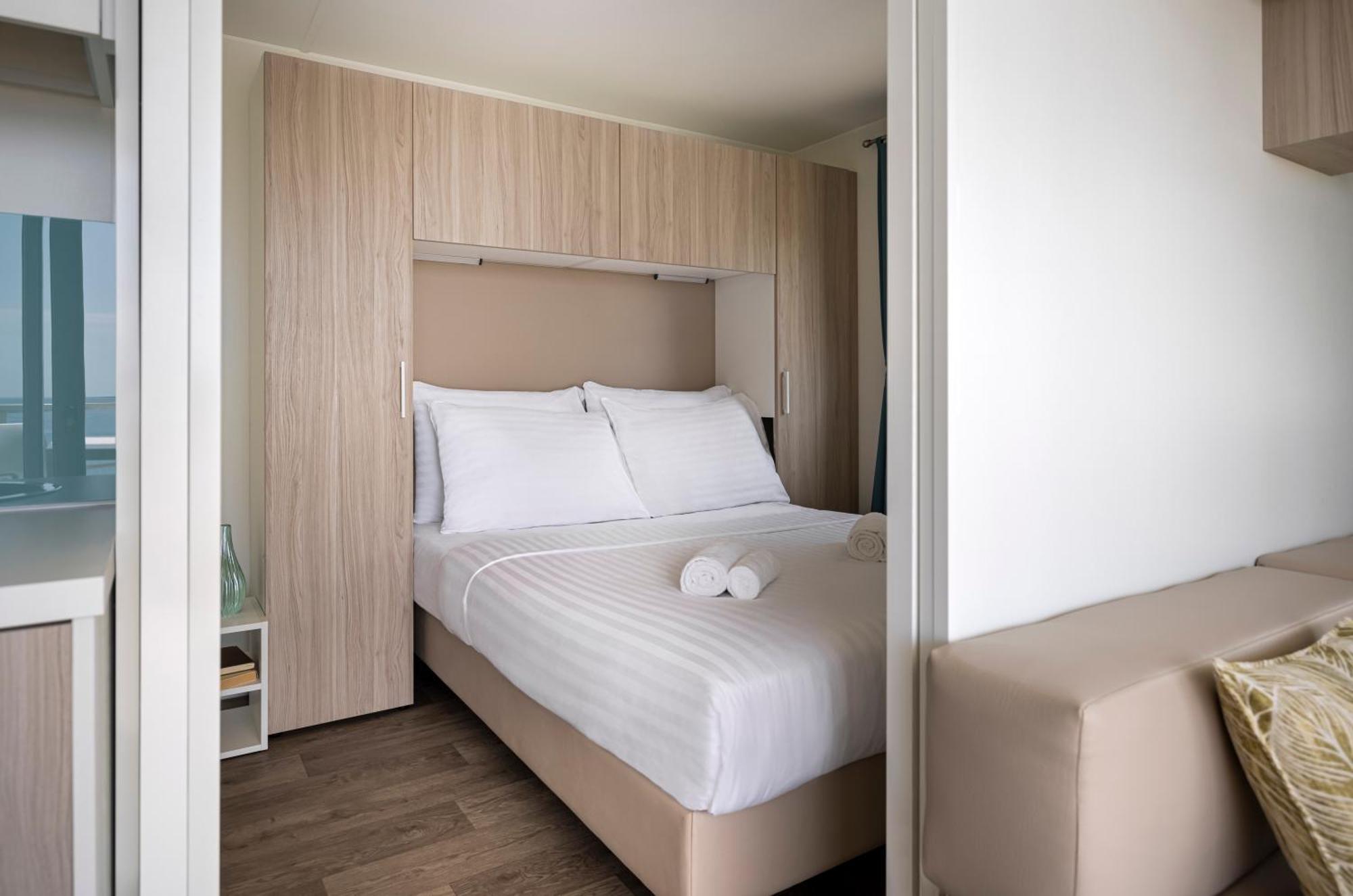 Maistra Camping Valkanela Mobile Homes Funtana Ruang foto