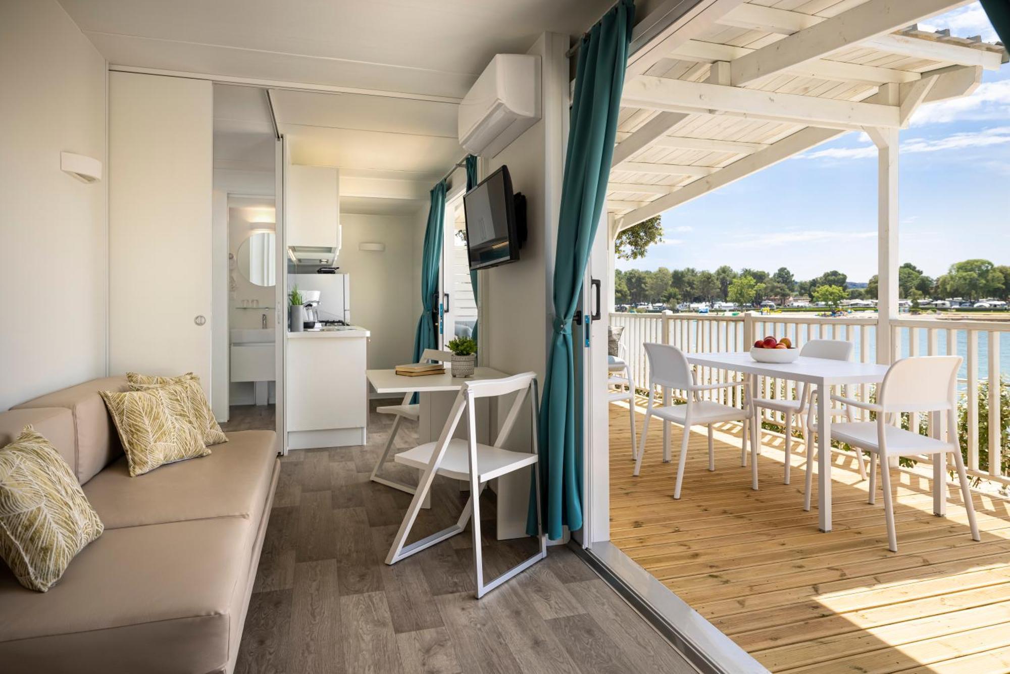 Maistra Camping Valkanela Mobile Homes Funtana Ruang foto