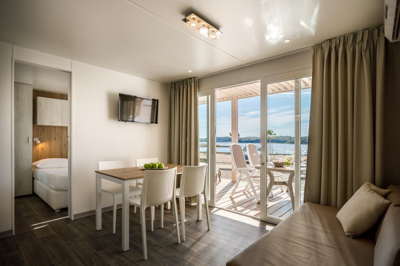Maistra Camping Valkanela Mobile Homes Funtana Bagian luar foto